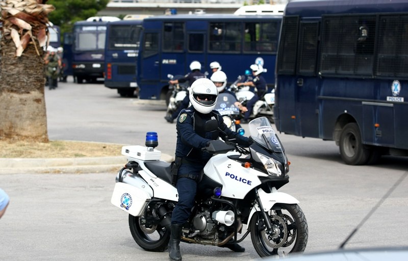Αποκλεισμένη... ζώνη το ΣΕΦ (photos)
