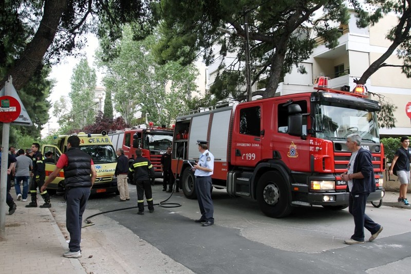 Μαχαιρώματα μεταξύ οπαδών στο Πεύκη-Περαμαϊκός (photos)
