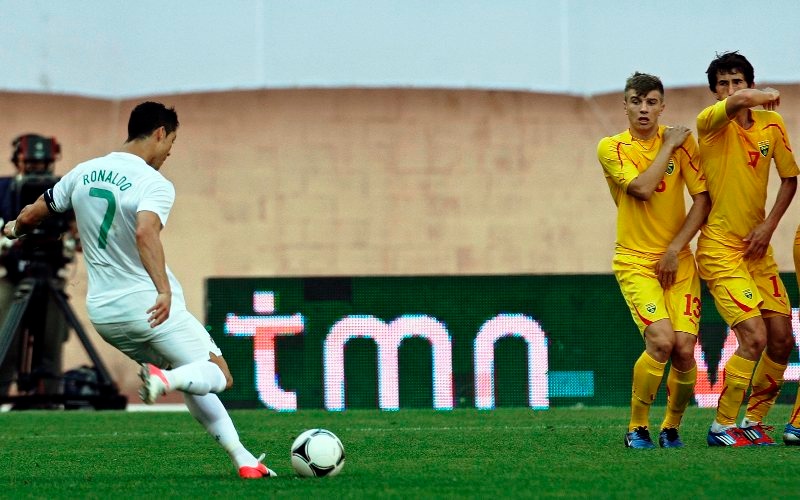 Euro 2012: Μετεξεταστέα η Πορτογαλία (photos+video)