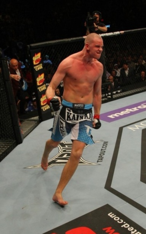 Παρέμεινε παγκόσμιος πρωταθλητής ο Junior Dos Santos στο UFC 146