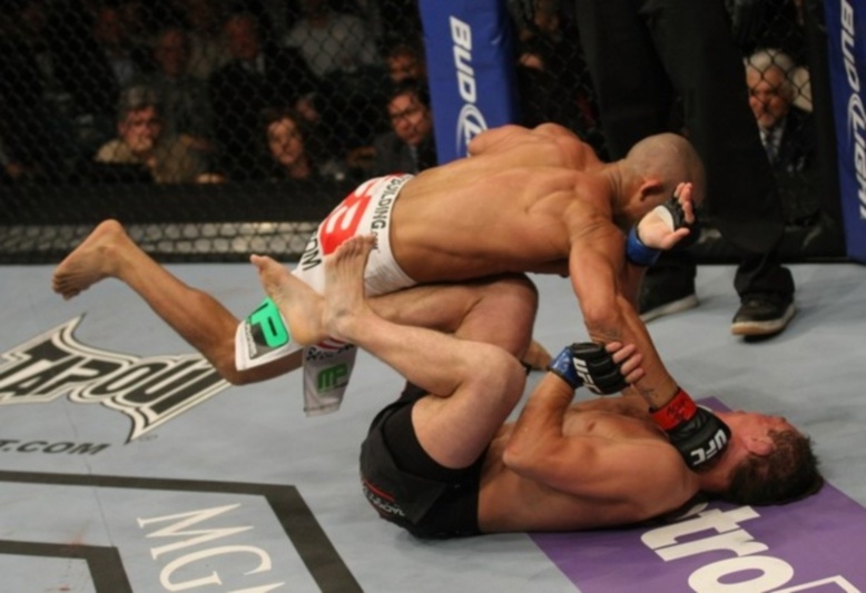 Παρέμεινε παγκόσμιος πρωταθλητής ο Junior Dos Santos στο UFC 146