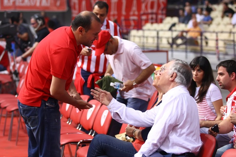 Ολυμπιακός – Παναθηναϊκός: Ο Σάββας Θεοδωρίδης στο ΣΕΦ (photos)