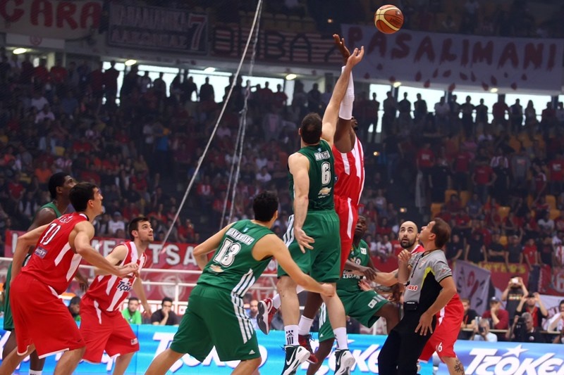 «Ερυθρόλευκο»... master στο ΣΕΦ! (photos)