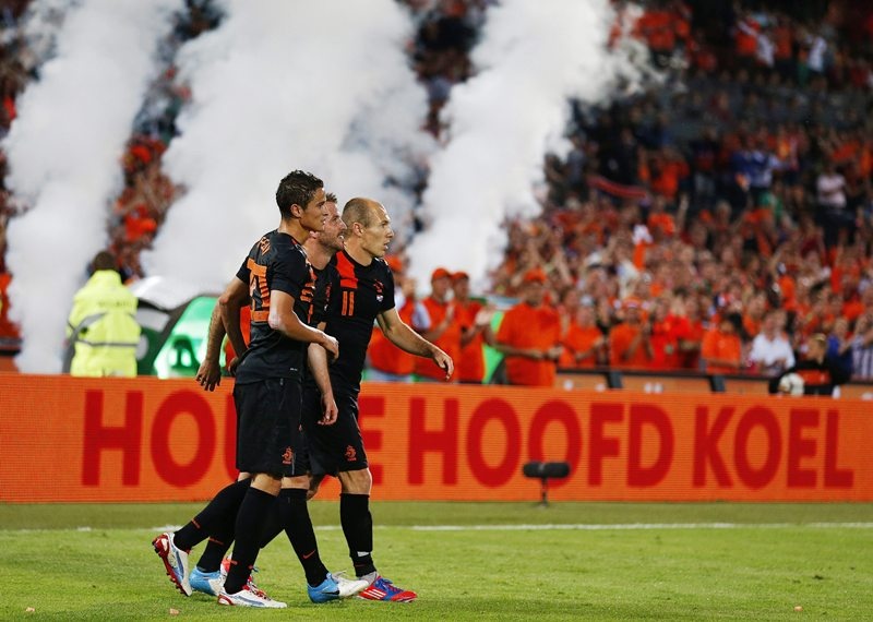 Euro 2012: Νίκη… βάλσαμο για Ολλανδία (photos+video)