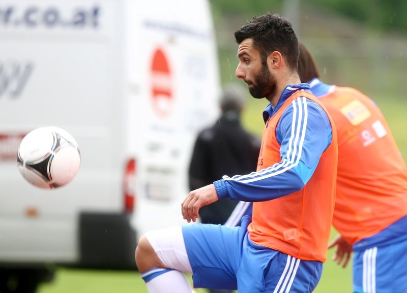 Euro 2012: Σαλπιγγίδης αντί Νίνη με Αρμενία (photos+videos)