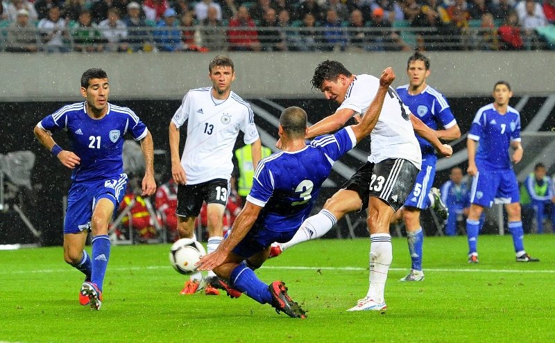 Euro 2012: Έδειξε βελτίωση η Γερμανία (photos+videos)