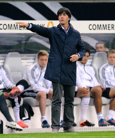 Euro 2012: Έδειξε βελτίωση η Γερμανία (photos+videos)