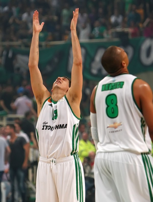 Αρχηγός σημαίνει... Διαμαντίδης! (photos)