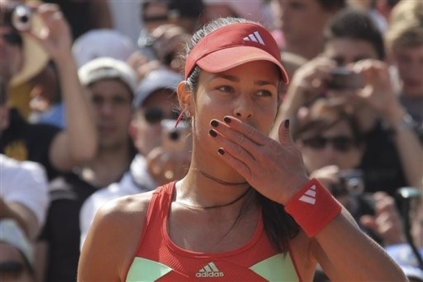 Roland Garros: Ωραία... και άνετη η Ιβάνοβιτς (photos)