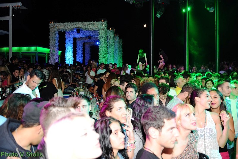 Λατρεία της Θύρας 13 για Σισέ (photos)