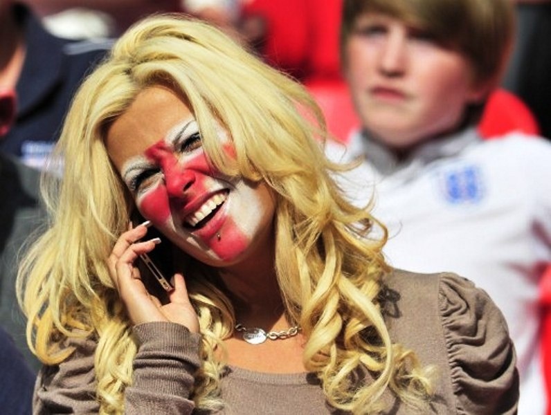 Euro 2012: Πύρρειος νίκη για Αγγλία (photos+videos)
