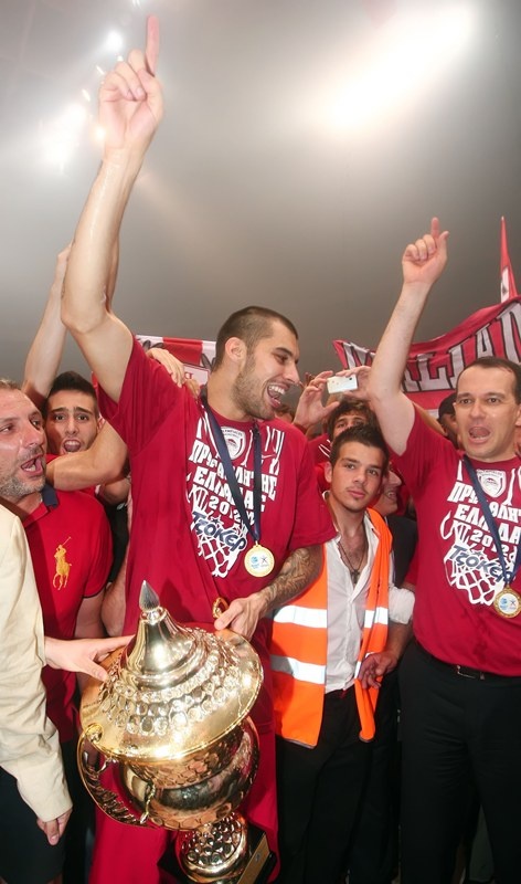 Πρωτάθλημα... ξανά στον Πειραιά! (photos+video)