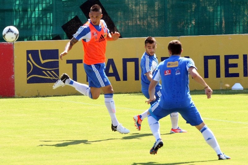 Euro 2012: Ατομικό ο Τοροσίδης, πριν την αναχώρηση για Πολωνία (photos)