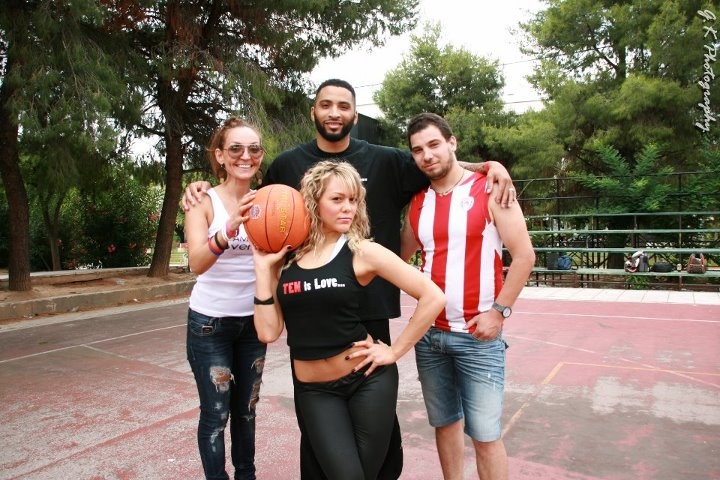 Το έκανε σαν πρωταθλητής ο Λο (photos)