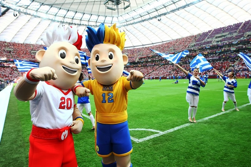 Euro 2012: Φαντασμαγορική τελετή έναρξης (photos)