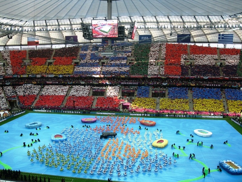 Euro 2012: Φαντασμαγορική τελετή έναρξης (photos)