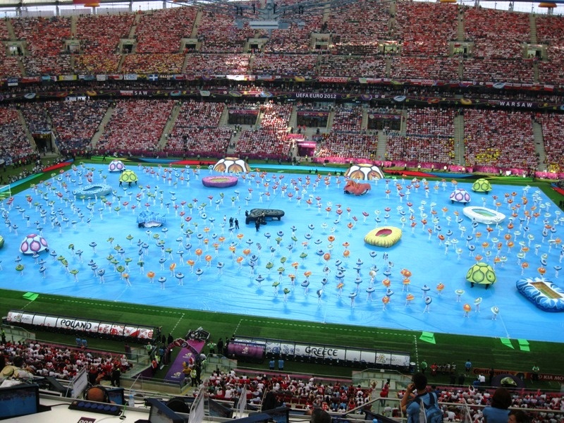 Euro 2012: Φαντασμαγορική τελετή έναρξης (photos)