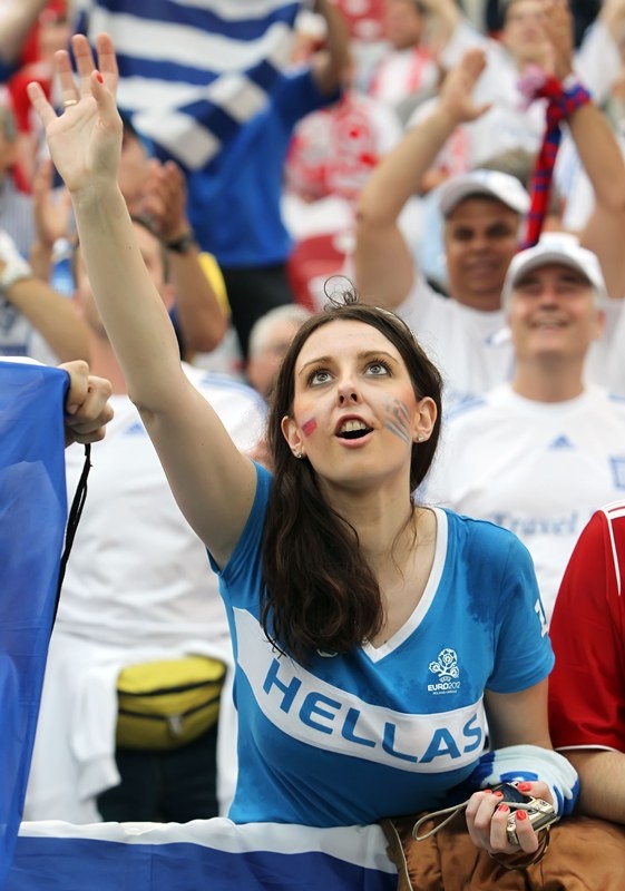 Euro 2012: Πολωνία – Ελλάδα: Ισοπαλία και στην ομορφιά (photos)