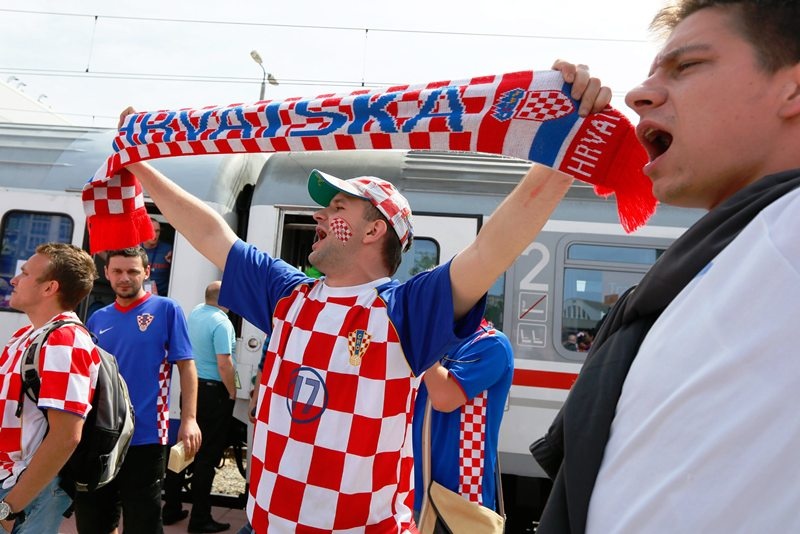 Euro 2012: Η «μάχη» της εξέδρας (photos)