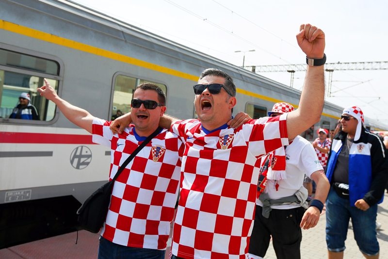 Euro 2012: Η «μάχη» της εξέδρας (photos)