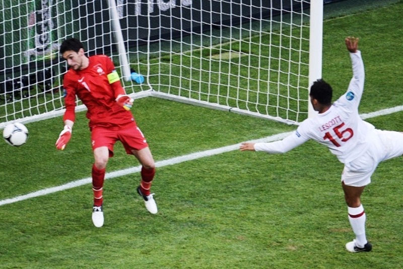 Euro 2012: Βολεύτηκαν με την ισοπαλία Γαλλία και Αγγλία (photos+video)