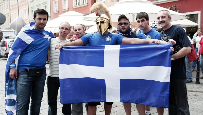 Ξέφρενο γλέντι από Έλληνες και Τσέχους στο Βρότσλαβ! (videos+photos)