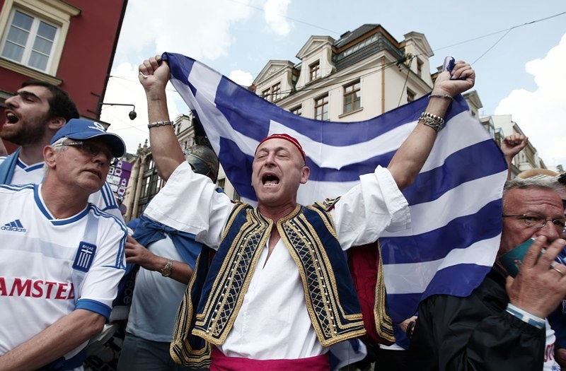 Ξέφρενο γλέντι από Έλληνες και Τσέχους στο Βρότσλαβ! (videos+photos)