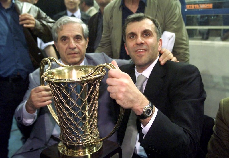 Ο πράσινος άρχοντας των δαχτυλιδιών! (photos+videos)