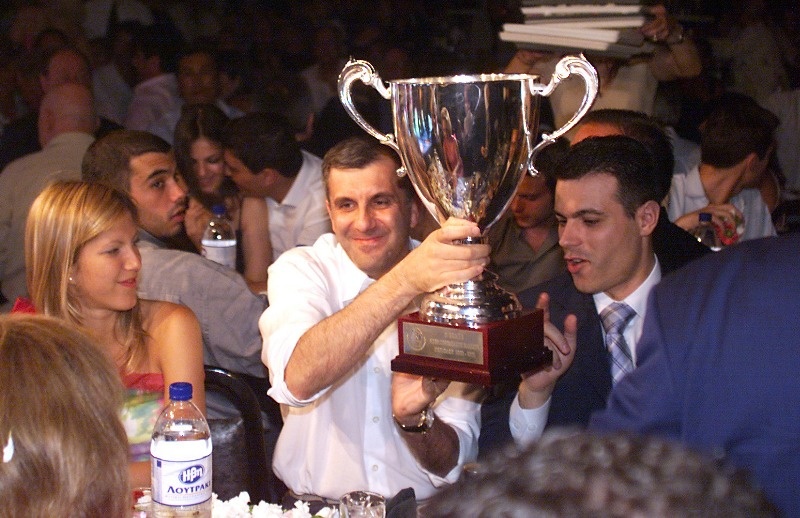 Ο πράσινος άρχοντας των δαχτυλιδιών! (photos+videos)
