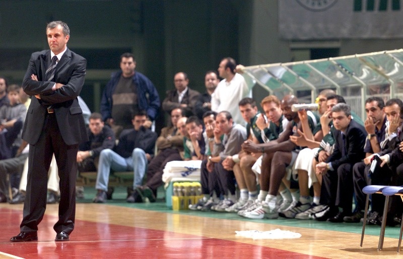 Ο πράσινος άρχοντας των δαχτυλιδιών! (photos+videos)