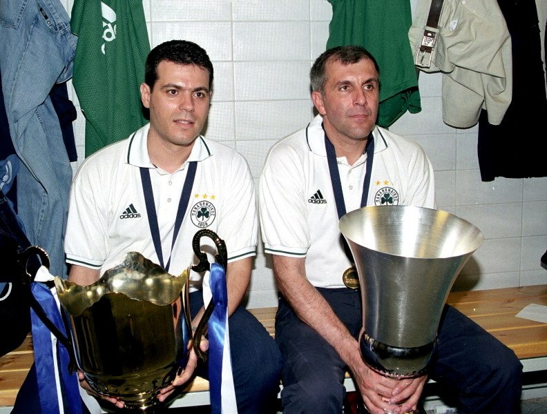 Ο πράσινος άρχοντας των δαχτυλιδιών! (photos+videos)