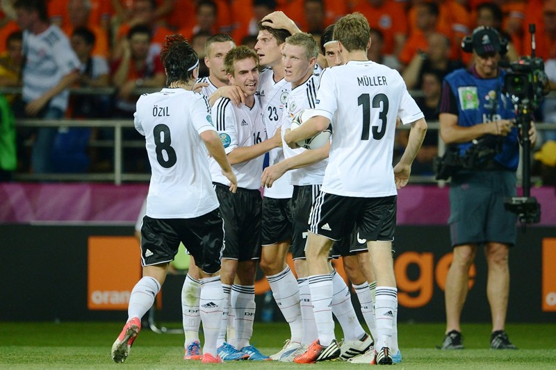Euro 2012: Νίκη πρόκρισης για Γερμανία (photos+video)