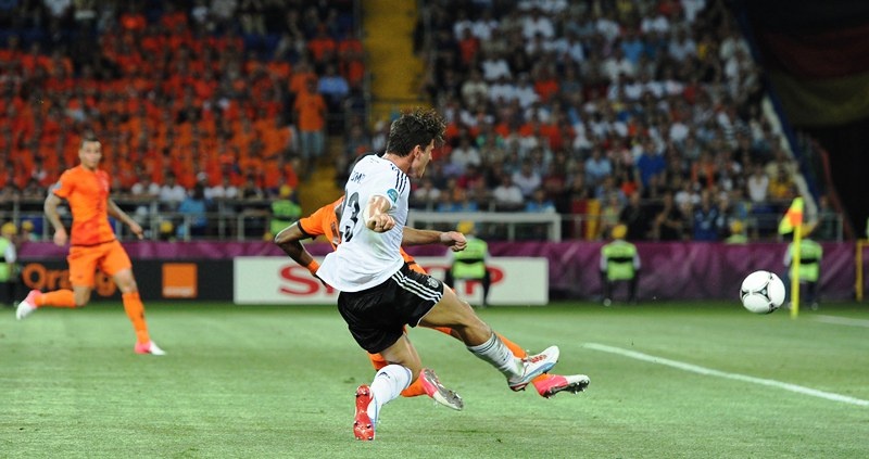 Euro 2012: Νίκη πρόκρισης για Γερμανία (photos+video)