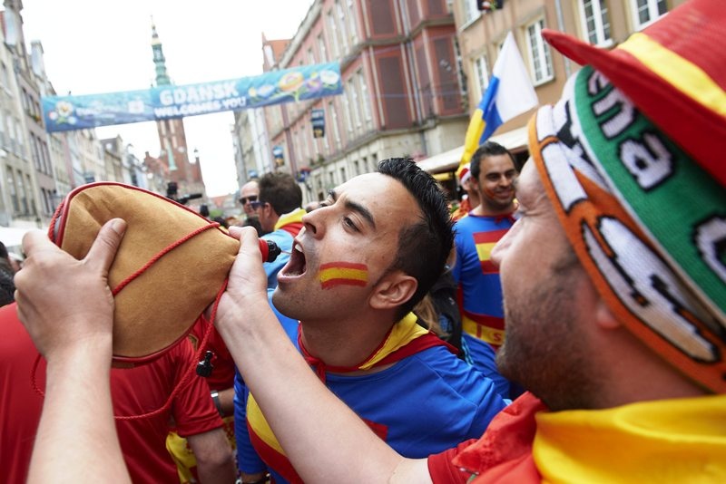 Euro 2012: Η «μάχη» της εξέδρας (photos)