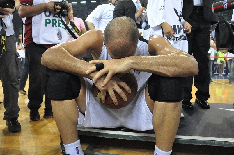 Τα πανηγύρια Μπεσίκτας και Έρτσεγκ για το Triple Crown (photos)