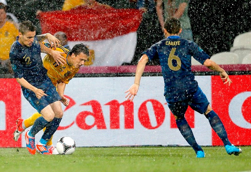 Euro 2012: Επίδειξη δύναμης από Γαλλία (photos+video)