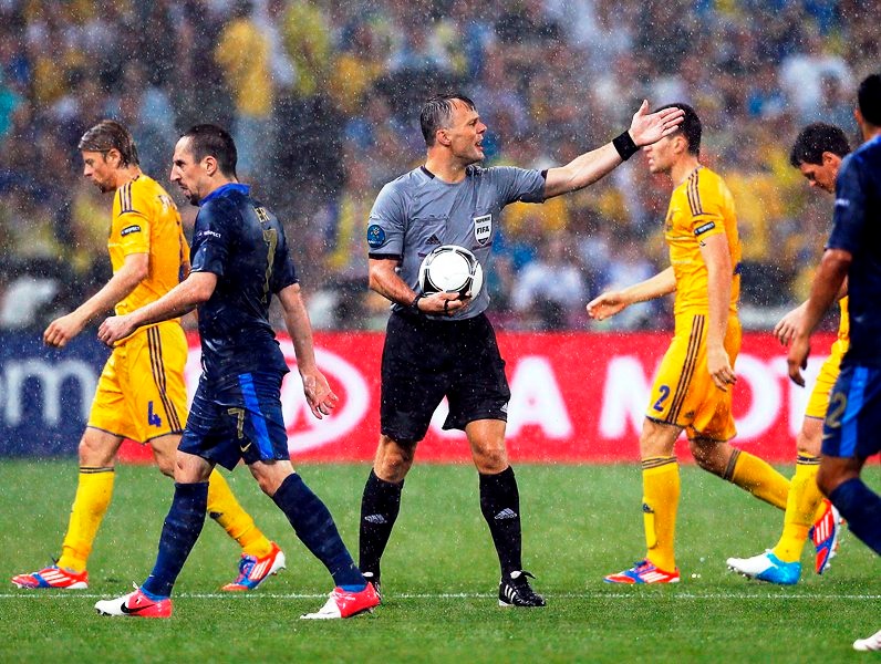 Euro 2012: Επίδειξη δύναμης από Γαλλία (photos+video)
