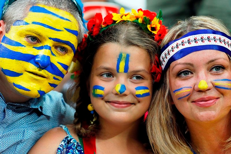 Euro 2012: Οι εντυπωσιακές Ουκρανές! (photos)