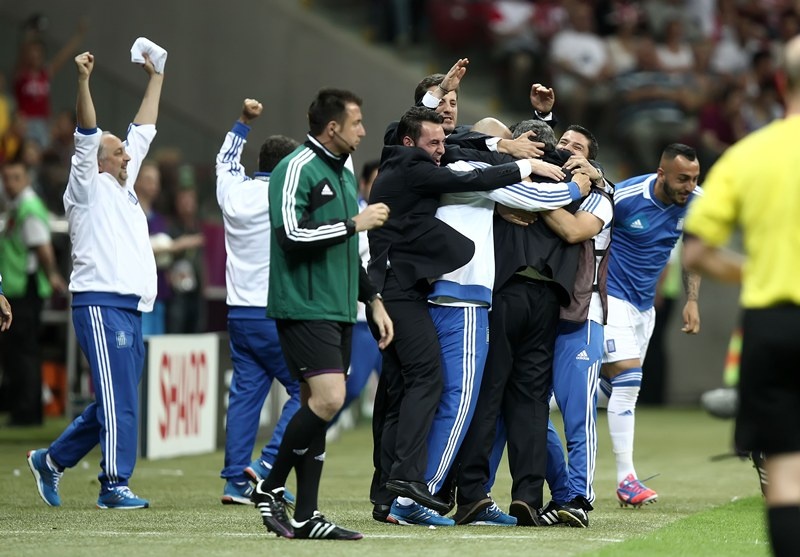 Euro 2012: Κι όμως... Ο Σάντος πανηγυρίζει (photos)!