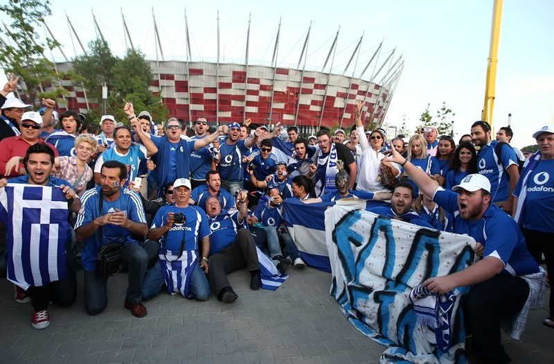 Eεεε, οοο και αυτό το Euro είναι ελληνικό! (photos+video)