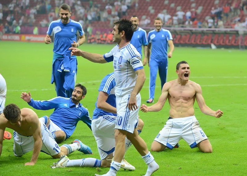 Eεεε, οοο και αυτό το Euro είναι ελληνικό! (photos+video)