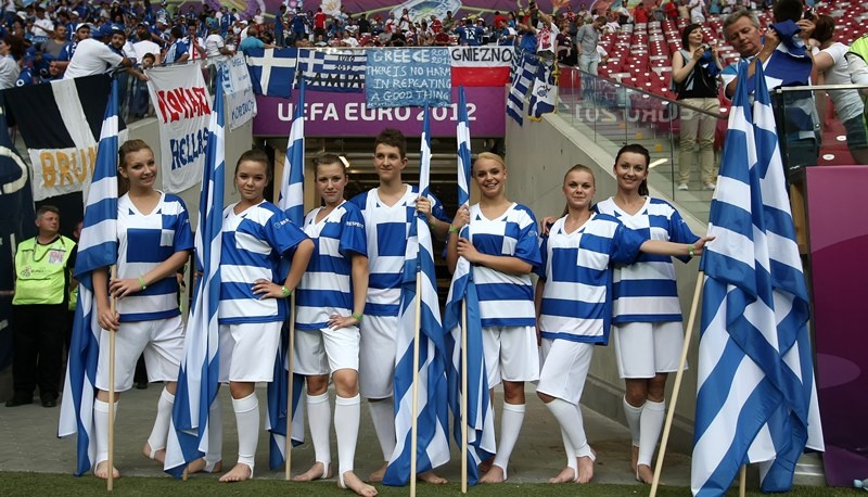 Eεεε, οοο και αυτό το Euro είναι ελληνικό! (photos+video)