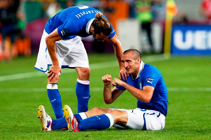 Euro 2012: Στα προημιτελικά η Ιταλία, 2-0 την Ιρλανδία (photos+video)