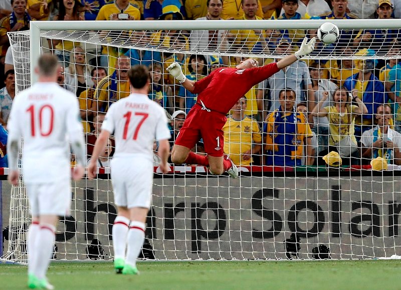 Euro 2012: Κορυφαία Αγγλία με Ρούνεϊ (photos+video)