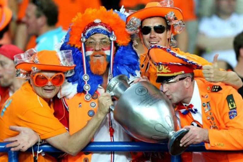Euro 2012: Οι περίεργες φωτογραφίες...