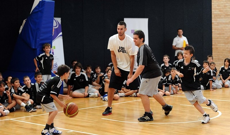 Στο «TeleUnicom» ο Γιάνκοβιτς (photos)