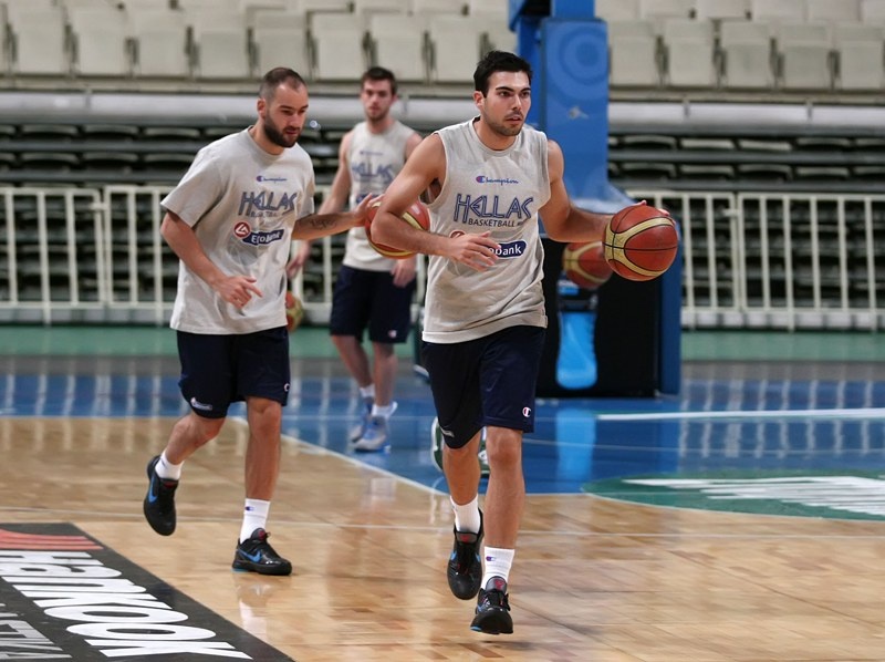 Με έξι απουσίες η προπόνηση της Εθνικής (photos)
