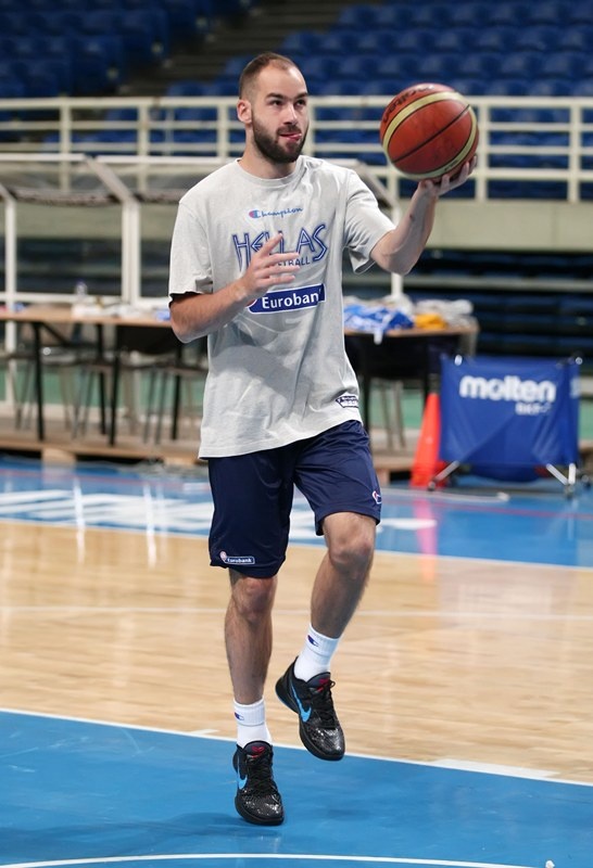Με έξι απουσίες η προπόνηση της Εθνικής (photos)