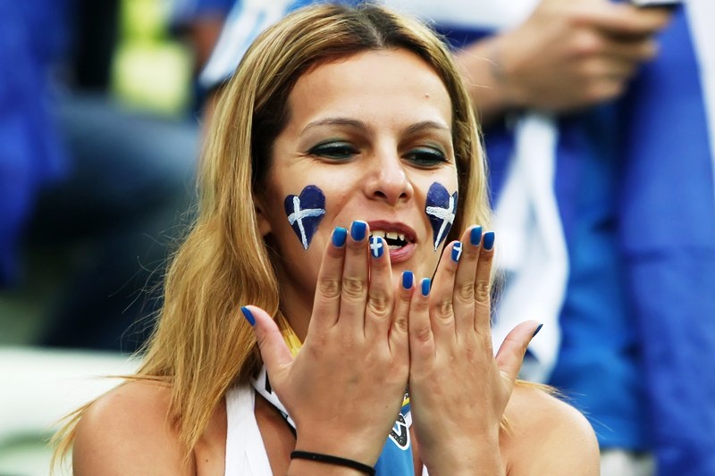 Euro 2012: Νικήτρια στις κερκίδες (photos)