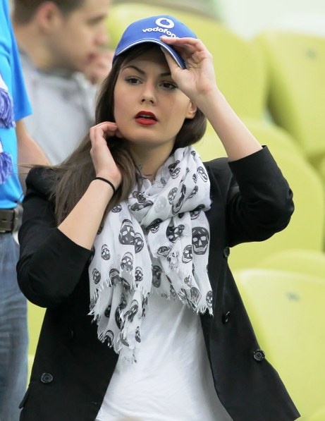 Euro 2012: Νικήτρια στις κερκίδες (photos)